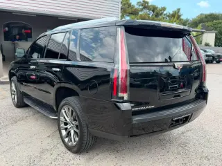 2020 Cadillac Escalade Luxury 4WD