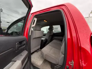 2011 Toyota Tundra 5.7L V8 4WD