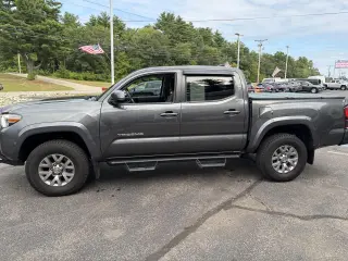 2019 Toyota Tacoma SR5 Double Cab Long Bed V6 6AT 4WD