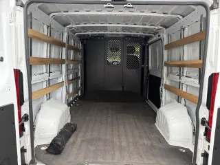 2025 RAM Promaster 2500 Low Roof