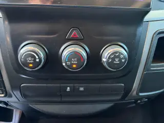 2015 RAM 1500 Tradesman Crew Cab SWB 4WD