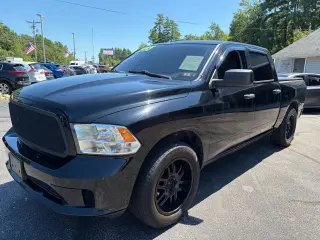 2015 RAM 1500 Tradesman Crew Cab SWB 4WD
