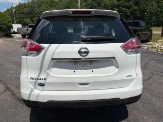 2015 Nissan Rogue S AWD