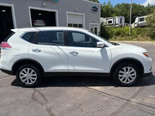 2015 Nissan Rogue S AWD
