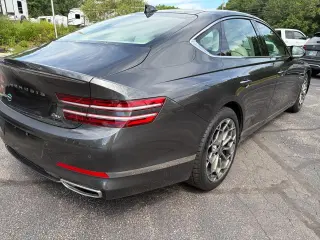 2022 Genesis G80 2.5T AWD