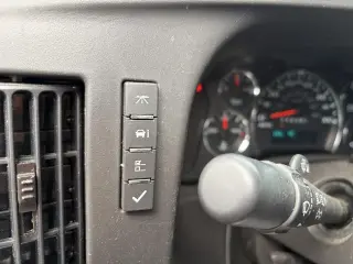 2025 GMC Savana G2500 Cargo