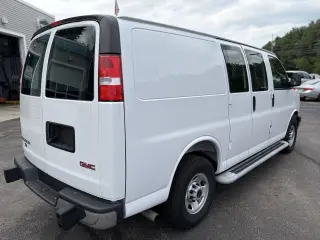 2025 GMC Savana G2500 Cargo