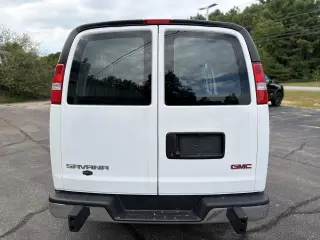 2025 GMC Savana G2500 Cargo