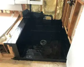 HOT MOP SHOWERS