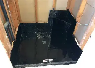 HOT MOP SHOWERS