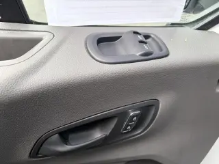 2025 Ford Transit 250 Van