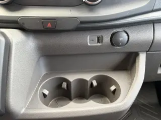 2025 Ford Transit 250 Van