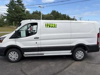 2025 Ford Transit 250 Van
