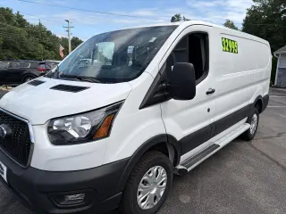 2025 Ford Transit 250 Van