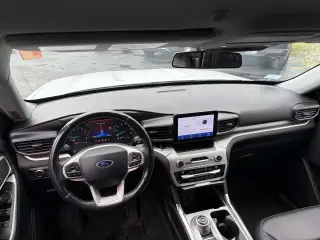 2021 Ford Explorer XLT AWD