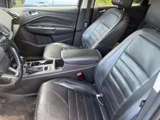 2017 Ford Escape Titanium 4WD