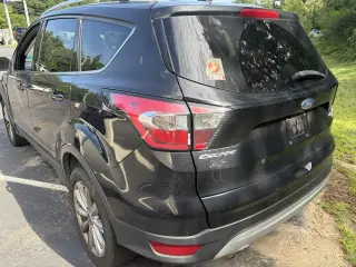 2017 Ford Escape Titanium 4WD