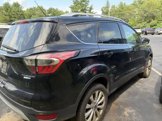 2017 Ford Escape Titanium 4WD