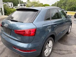 2018 Audi Q3 Premium quattro