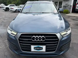 2018 Audi Q3 Premium quattro