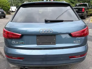2018 Audi Q3 Premium quattro