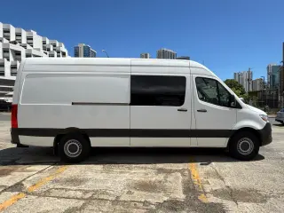 2019 Mercedes-Benz Sprinter Cargo Van 2500 High Roof V6 170" RWD