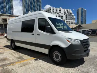 2019 Mercedes-Benz Sprinter Cargo Van 2500 High Roof V6 170" RWD