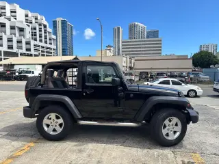 2010 Jeep Wrangler 4WD 2dr Sport
