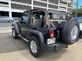 2010 Jeep Wrangler 4WD 2dr Sport