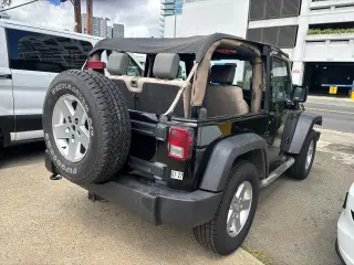 2010 Jeep Wrangler 4WD 2dr Sport