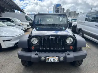 2010 Jeep Wrangler 4WD 2dr Sport