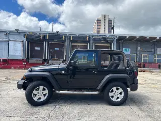 2010 Jeep Wrangler 4WD 2dr Sport