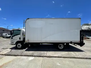 2022 Isuzu NRR
