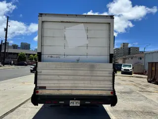 2022 Isuzu NRR