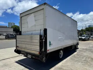 2022 Isuzu NRR