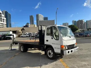2003 Isuzu NPR HD
