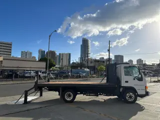 2003 Isuzu NPR HD