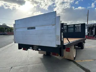 2003 Isuzu NPR HD