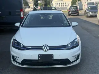 2019 Volkswagen e-Golf
