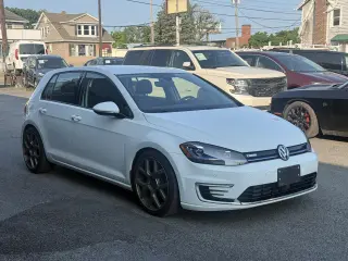 2019 Volkswagen e-Golf