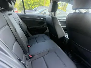 2019 Volkswagen e-Golf
