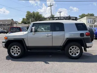 2012 Toyota FJ Cruiser