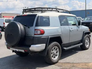 2012 Toyota FJ Cruiser