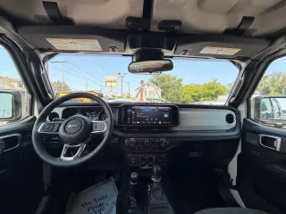 2025 Jeep Wrangler