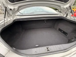 1998 Jaguar XK8