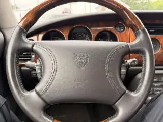 1998 Jaguar XK8