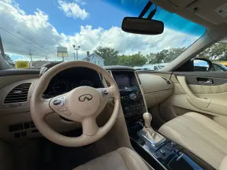 2014 Infiniti QX70