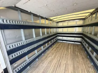 2021 Chevrolet Express Commercial Cutaway