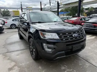 2017 Ford Explorer XLT 4WD