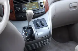 2004 Toyota Sienna XLE